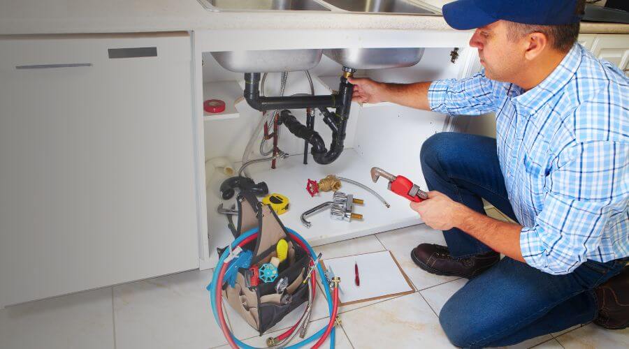 Professional emergency plumbing in Savoy, IL